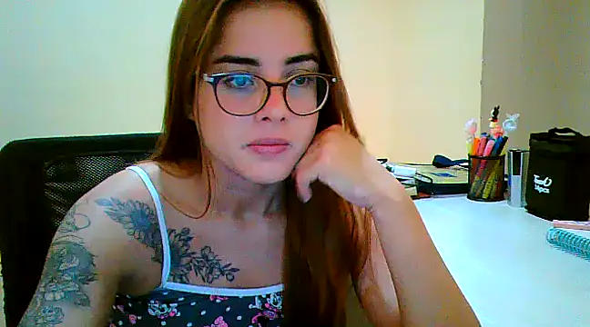 maliamiller online show from March 2025 06:16:01 AM