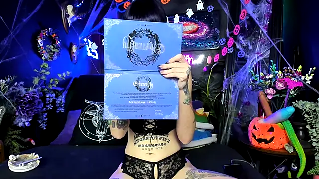 Purple Coffin666 online show from November 2025 10:05:01 AM