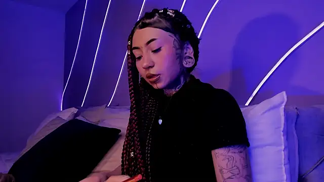 Evangeline bell online show from January 2025 02:53:02 PM