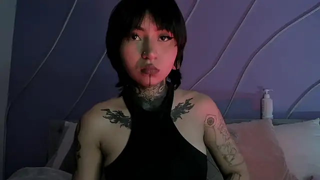 Evangeline bell online show from January 2025 03:51:02 PM