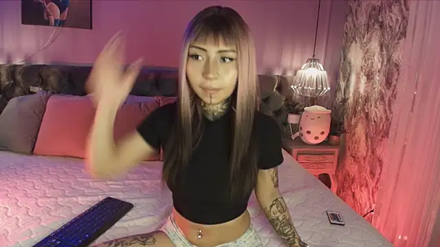 Evangeline bell online show from November 2025 08:13:02 PM