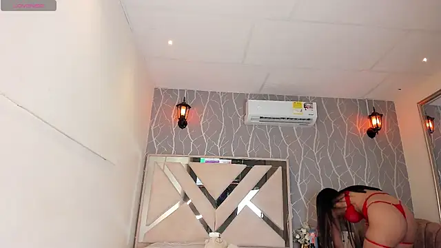 vanessa guzman2 online show from February 2025 12:39:01 PM