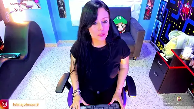 FelinaJohnson online show from March 2025 08:40:01 PM