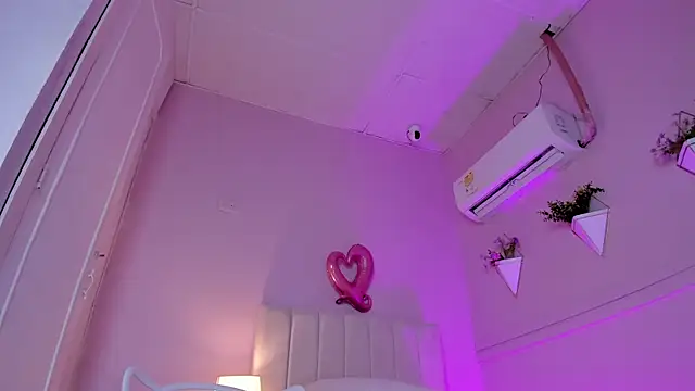  bianca 18 online show from March 2025 03:16:02 PM