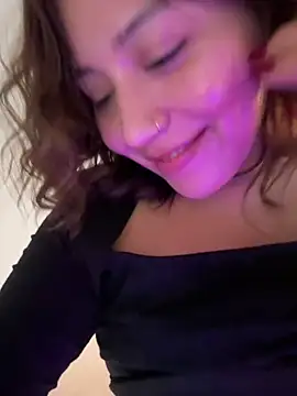 Snapshot of kittyfresita chatting on February 2025 07:20:01 AM kittyfresita online show from February 2025 07:20:01 AM