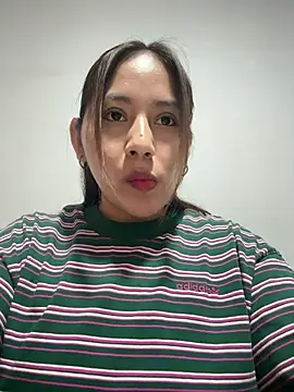 Snapshot of kittyfresita chatting on February 2025 01:16:02 AM kittyfresita online show from February 2025 01:16:02 AM