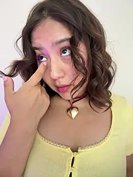 Snapshot of kittyfresita chatting on February 2025 03:39:02 AM kittyfresita online show from February 2025 03:39:02 AM