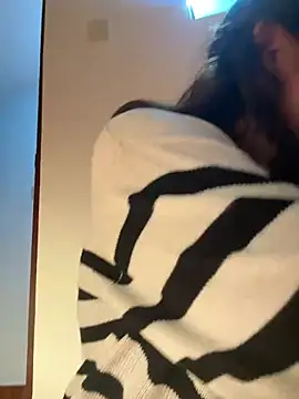 Snapshot of kittyfresita chatting on March 2025 02:25:01 AM kittyfresita online show from March 2025 02:25:01 AM