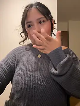 Snapshot of kittyfresita chatting on November 2025 02:10:02 AM kittyfresita online show from November 2025 02:10:02 AM