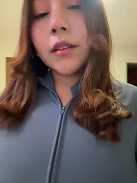 Snapshot of kittyfresita chatting on April 2026 03:09:02 AM kittyfresita online show from April 2026 03:09:02 AM