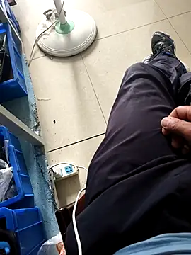 huzi518 online show from September 2025 01:49:01 AM