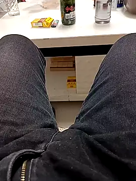 huzi518 online show from February 2026 01:54:01 PM