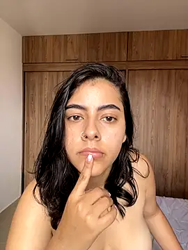 Snapshot of DakotaShelby chatting on December 2024 07:00:01 PM DakotaShelby online show from December 2024 07:00:01 PM