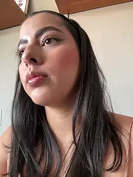 Snapshot of DakotaShelby chatting on March 2025 09:34:01 PM DakotaShelby online show from March 2025 09:34:01 PM