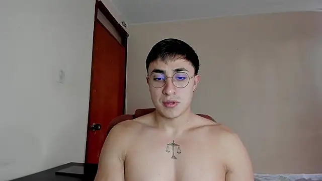 Leoknight online show from March 2025 10:06:02 PM