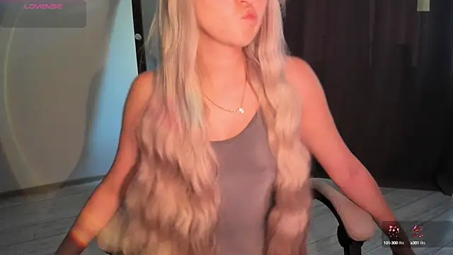 Lana Younes online show from October 2025 12:04:02 PM