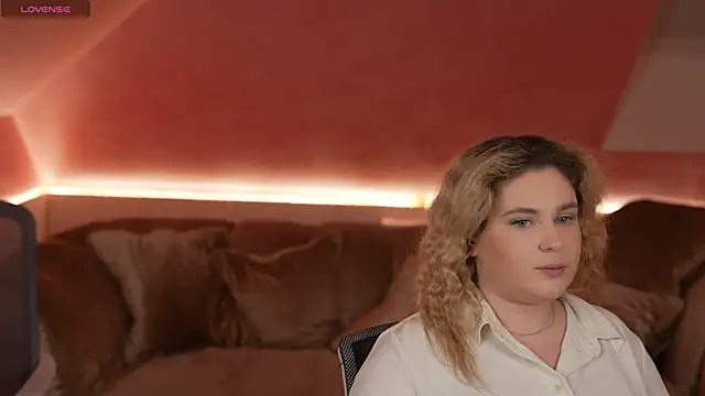 Michelle 054 online show from February 2025 12:05:02 PM