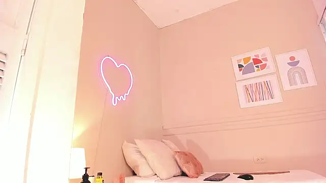 dani skinny  online show from November 2025 11:42:02 AM