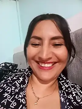 ELISA 90 online show from January 2025 10:01:01 PM