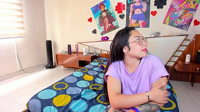 Snapshot of Marilynselxoveanalhard chatting on December 2024 04:27:01 PM Marilynselxoveanalhard online show from December 2024 04:27:01 PM