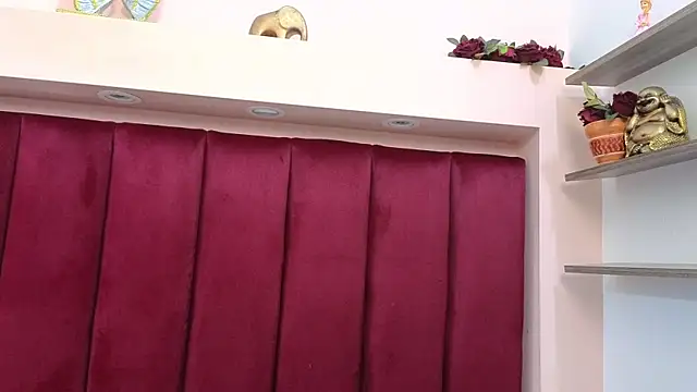 JESSYCORTES online show from January 2025 02:03:02 PM