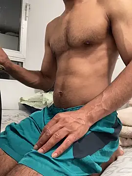 Lucascacaca online show from April 2026 09:49:02 PM