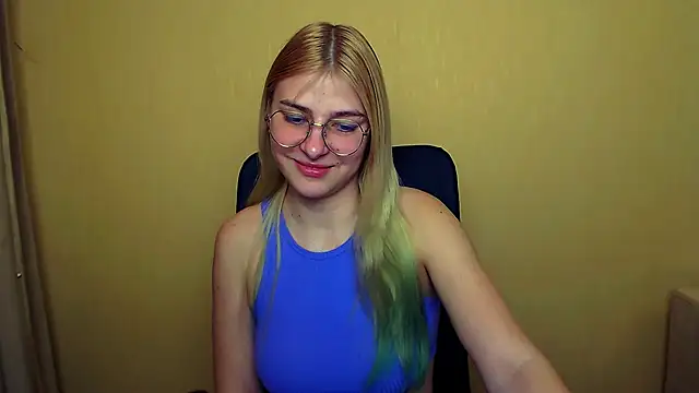 Luna Lush  online show from January 2025 11:35:01 AM