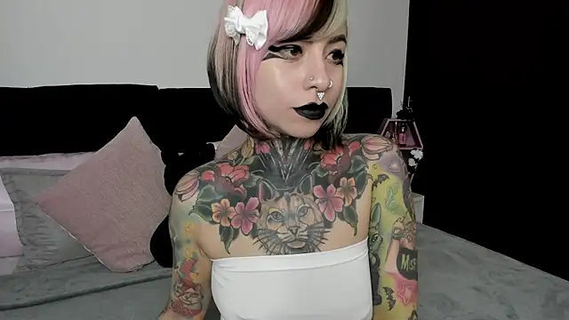 NikkiRamone online show from January 2025 11:49:02 AM