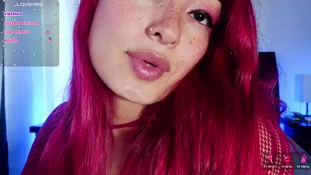 Snapshot of luccycollins_ chatting on June 2026 03:45:02 PM luccycollins online show from June 2026 03:45:02 PM