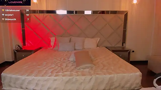 RebeccaHudson online show from February 2025 06:21:01 AM