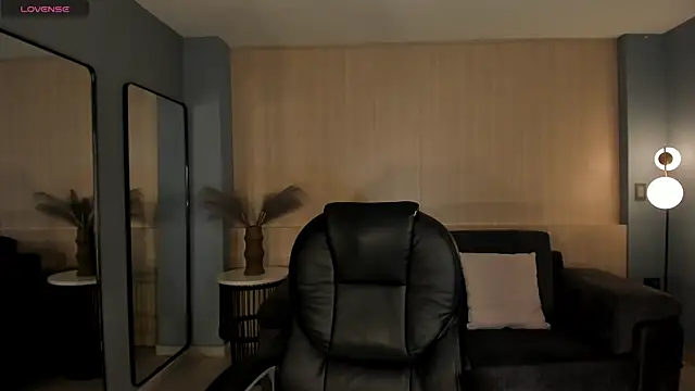 RebeccaHudson online show from September 2025 08:02:01 PM