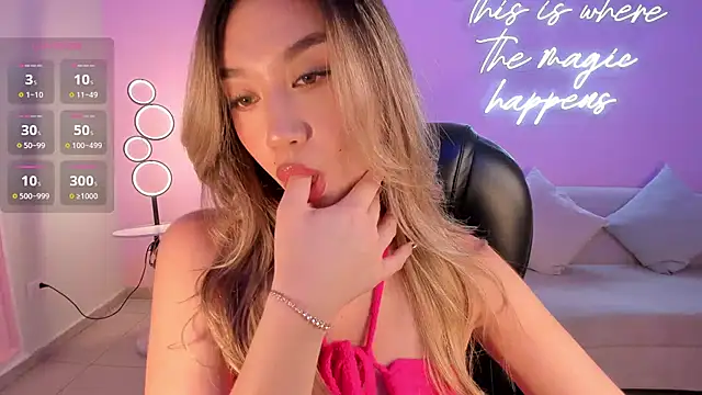 RebeccaHudson online show from October 2025 07:05:02 PM