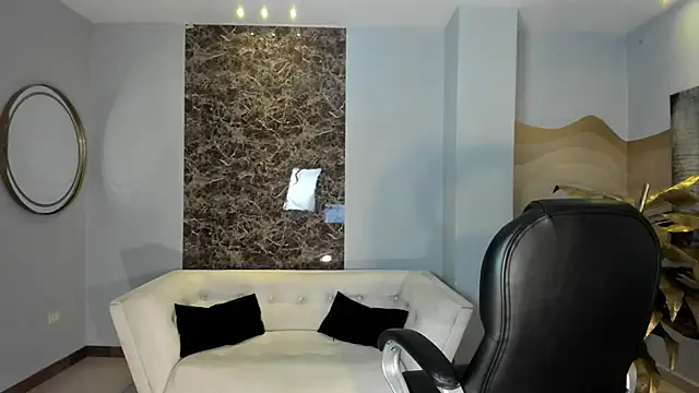 RebeccaHudson online show from April 2026 07:45:01 PM