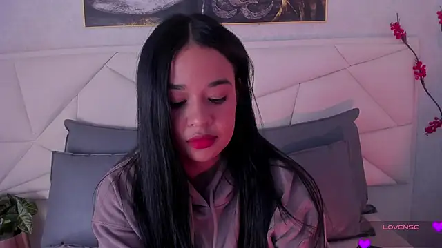 Aitana98  online show from December 2024 06:24:02 AM