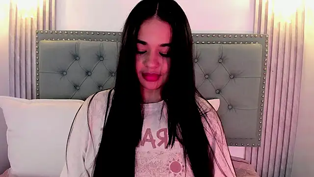 Aitana98  online show from December 2024 09:39:01 AM