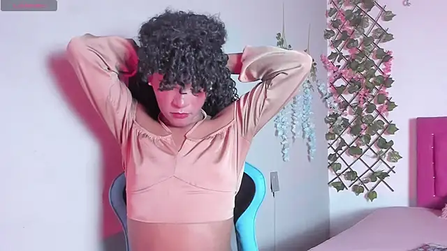 Snapshot of alexaa_cutee chatting on January 2025 02:35:02 AM alexaa cutee online show from January 2025 02:35:02 AM