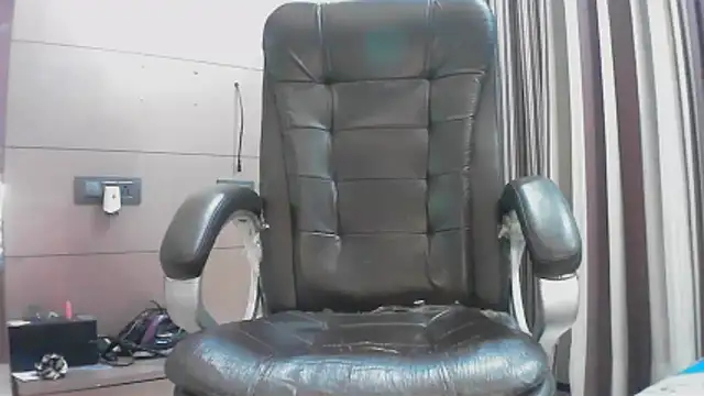 collage hoty online show from November 2025 05:13:02 PM