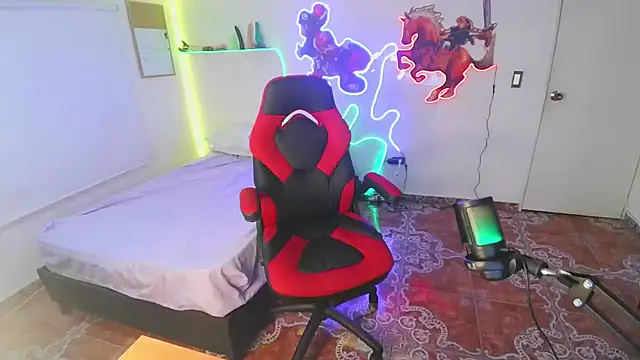 Snapshot of sweetie_tsgirl_ chatting on January 2025 03:23:01 AM sweetie tsgirl online show from January 2025 03:23:01 AM