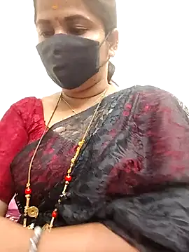 gaurika18 online show from October 2025 11:20:02 AM