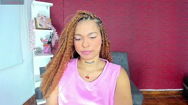 samantha simur online show from February 2025 03:33:01 AM