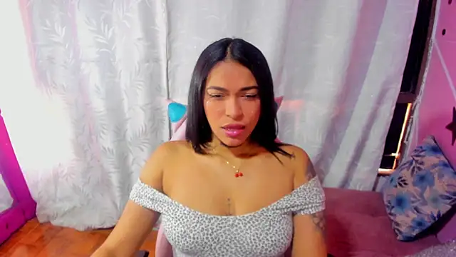 samantha simur online show from March 2025 12:37:01 PM