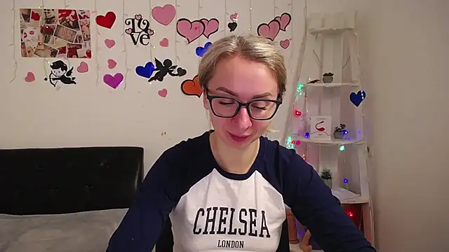 Snapshot of VasilisaSii chatting on January 2025 06:10:01 AM VasilisaSii online show from January 2025 06:10:01 AM