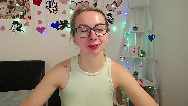 Snapshot of VasilisaSii chatting on January 2025 06:24:02 AM VasilisaSii online show from January 2025 06:24:02 AM