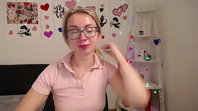 Snapshot of VasilisaSii chatting on January 2025 04:03:01 PM VasilisaSii online show from January 2025 04:03:01 PM