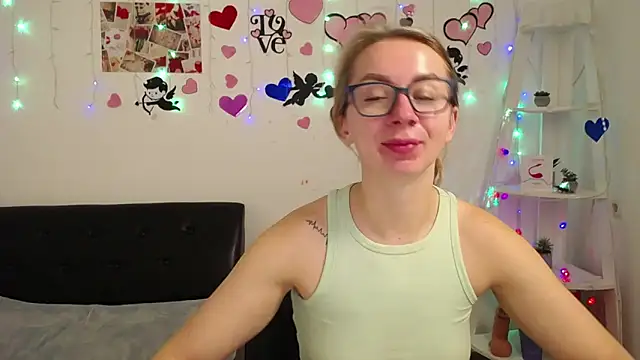 Snapshot of VasilisaSii chatting on January 2025 06:22:02 AM VasilisaSii online show from January 2025 06:22:02 AM