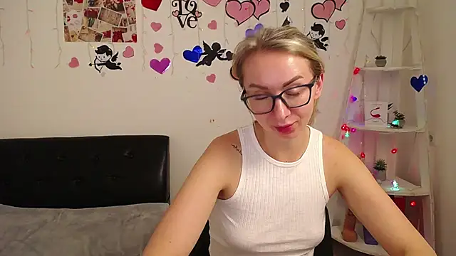 Snapshot of VasilisaSii chatting on January 2025 12:24:01 PM VasilisaSii online show from January 2025 12:24:01 PM