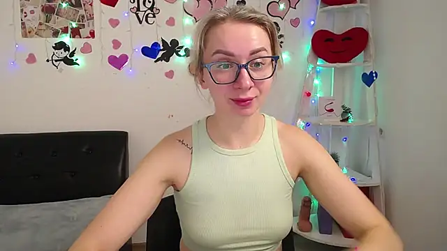 Snapshot of VasilisaSii chatting on February 2025 06:24:01 AM VasilisaSii online show from February 2025 06:24:01 AM