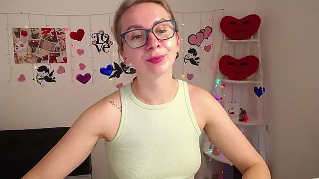 Snapshot of VasilisaSii chatting on February 2025 12:36:02 PM VasilisaSii online show from February 2025 12:36:02 PM