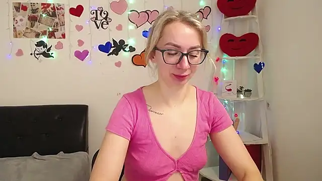 Snapshot of VasilisaSii chatting on February 2025 06:07:02 AM VasilisaSii online show from February 2025 06:07:02 AM