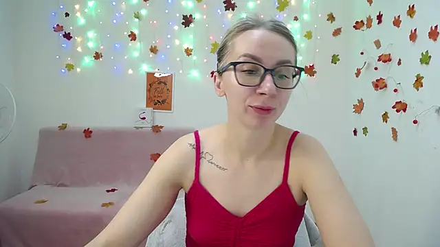 Snapshot of VasilisaSii chatting on November 2025 06:24:01 AM VasilisaSii online show from November 2025 06:24:01 AM